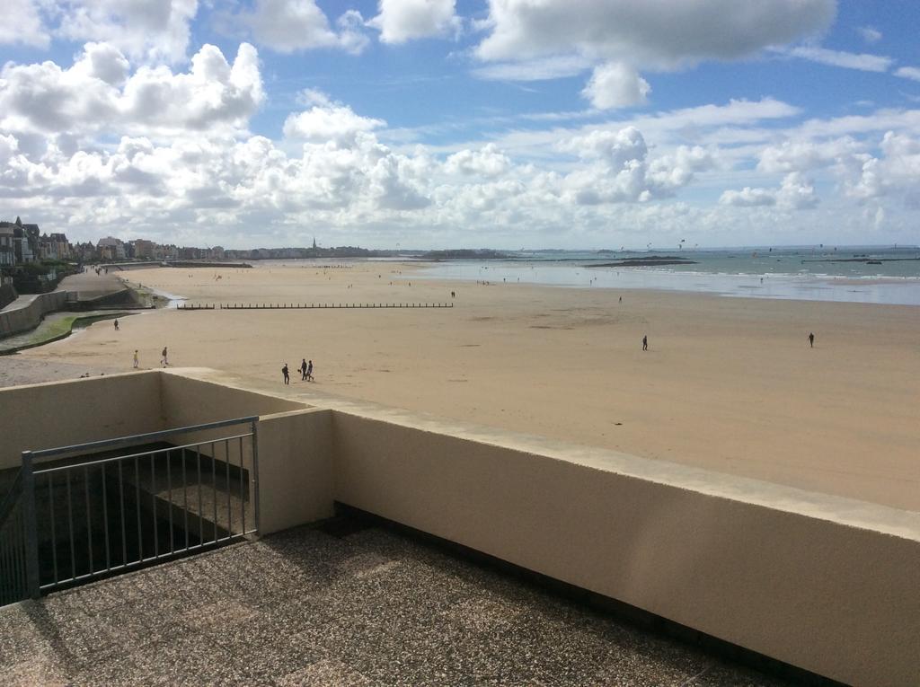 Bel Horizon, Au Pied De La Plage Du Sillon Saint-Malo Exterior foto